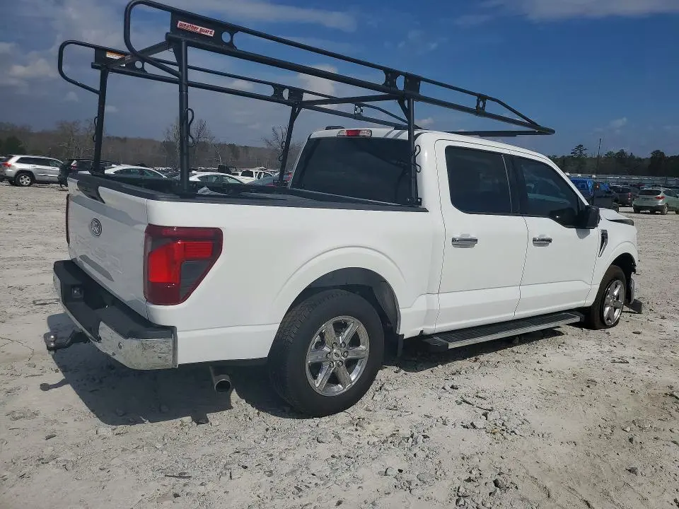 2025 FORD F150 XLT  