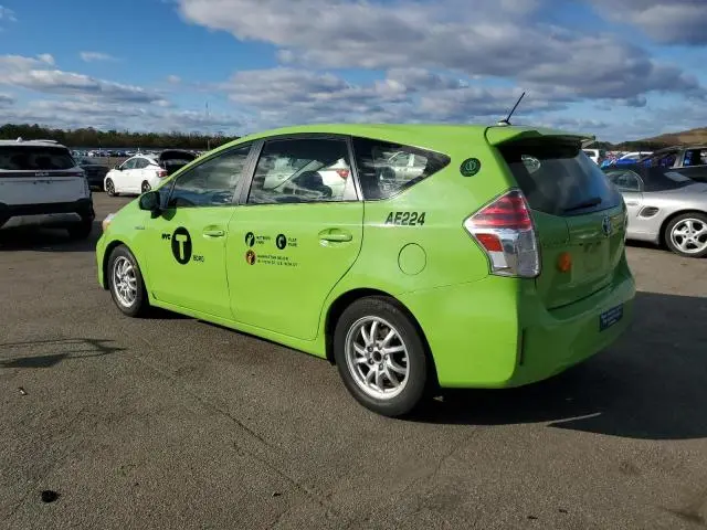 2015 TOYOTA PRIUS V   