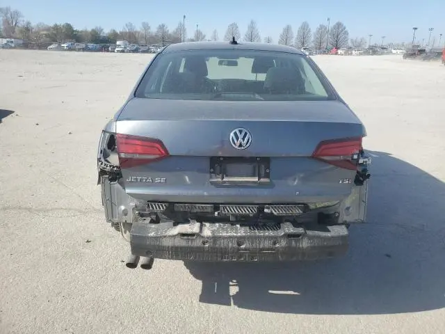 2016 VOLKSWAGEN JETTA SE  
