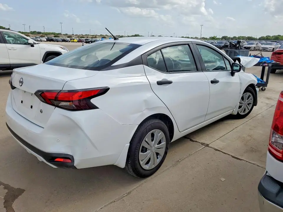 2025 NISSAN VERSA S  