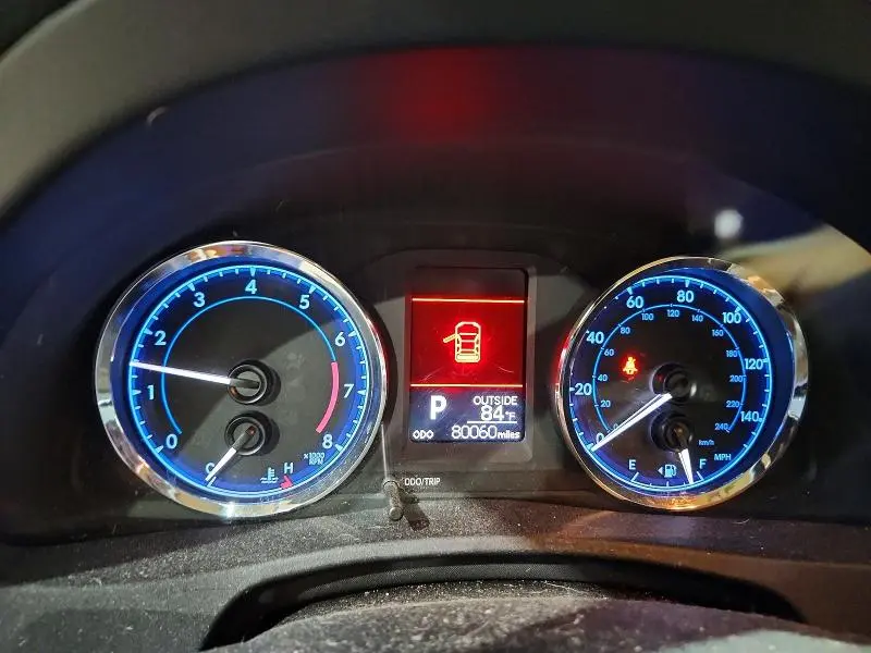 2017 TOYOTA COROLLA LE  