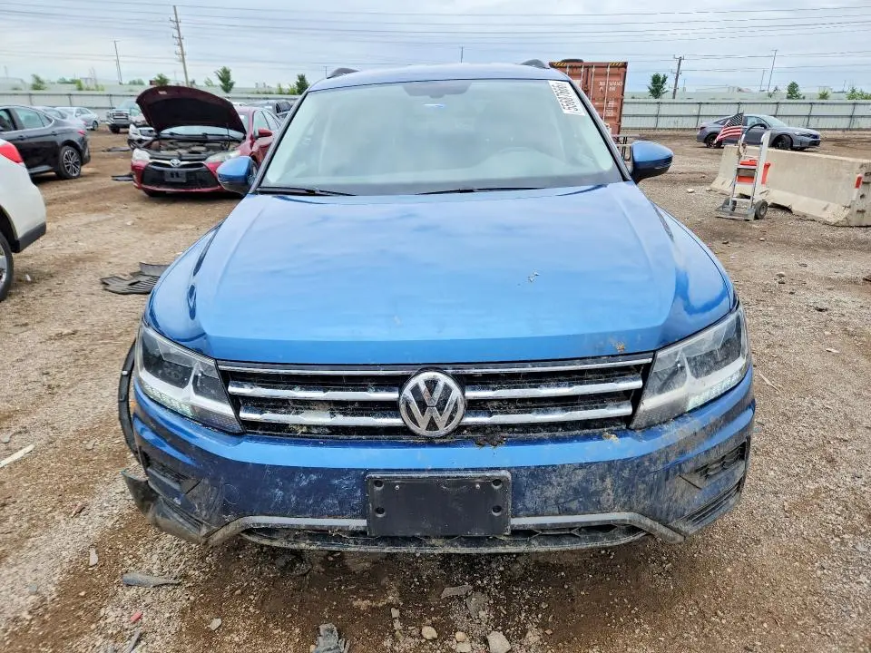 2019 VOLKSWAGEN TIGUAN SE  