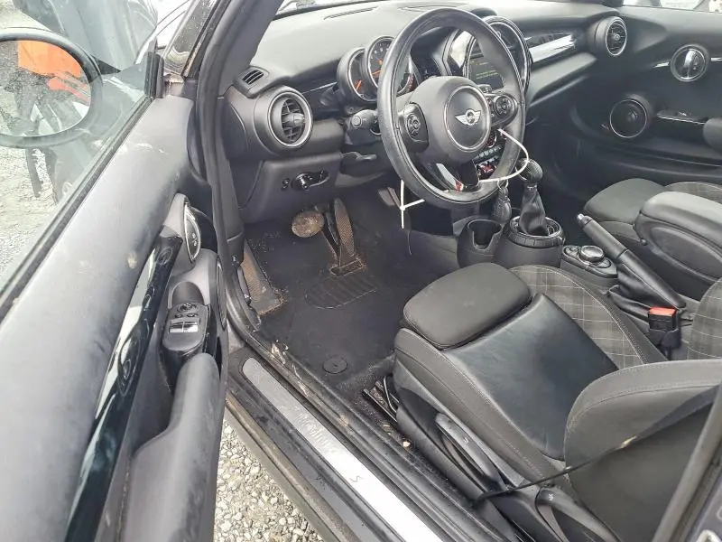 2014 MINI COOPER S  