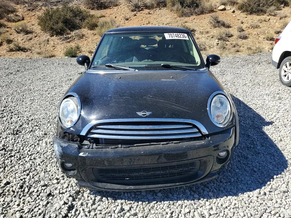 2012 MINI COOPER   