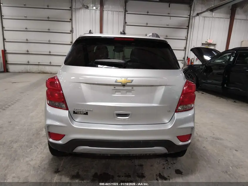 2017 CHEVROLET TRAX LT