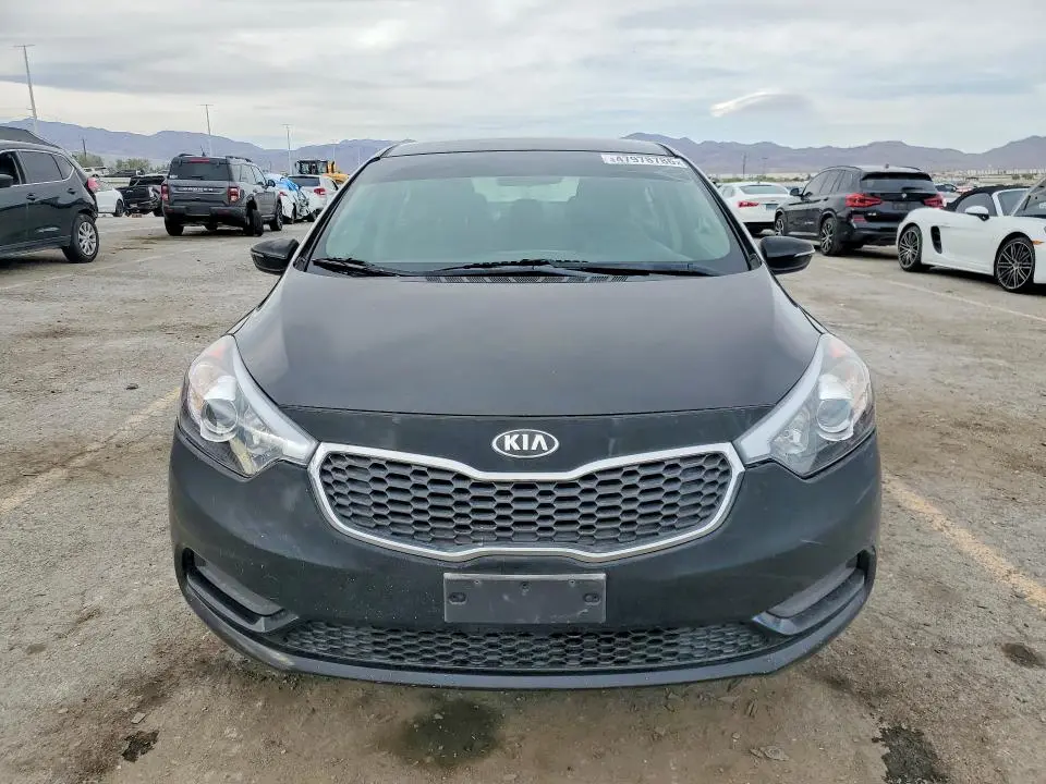 2016 KIA FORTE LX  