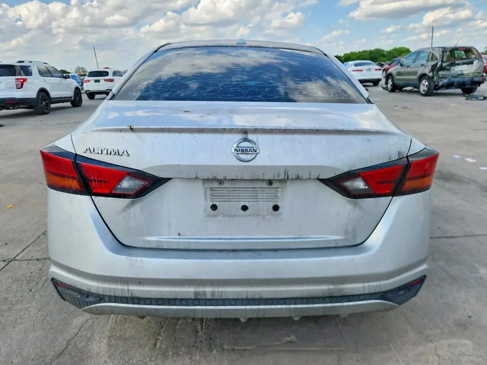 2019 NISSAN ALTIMA S  