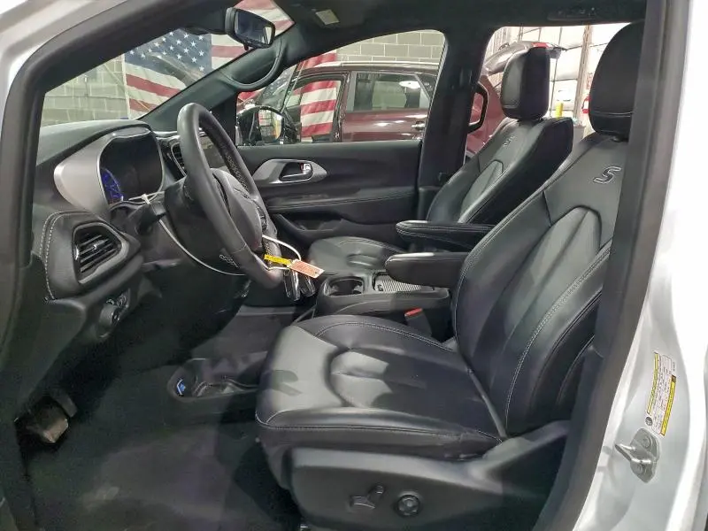 2024 CHRYSLER PACIFICA HYBRID SELECT  