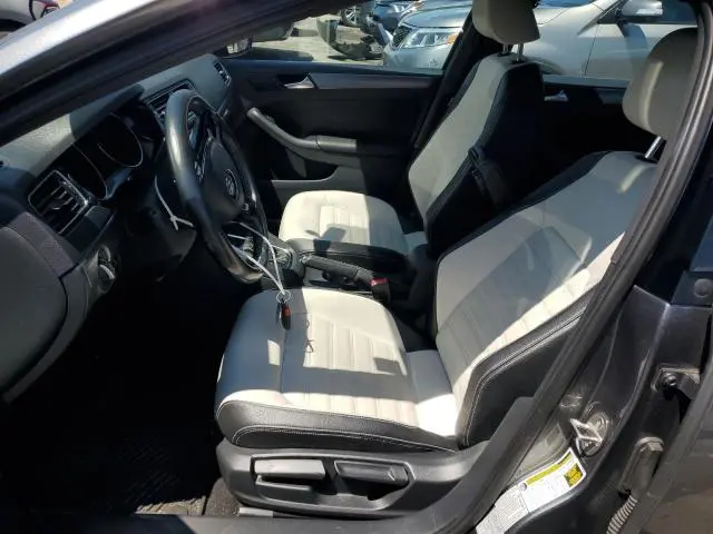 2016 VOLKSWAGEN JETTA SPORT  