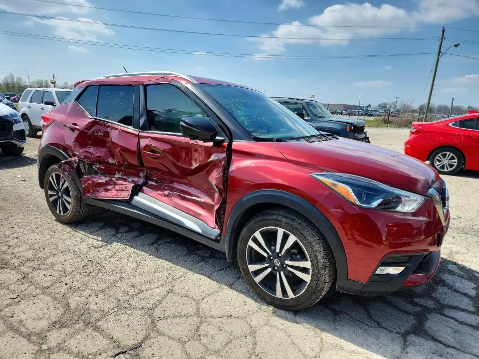 2018 NISSAN KICKS SR  