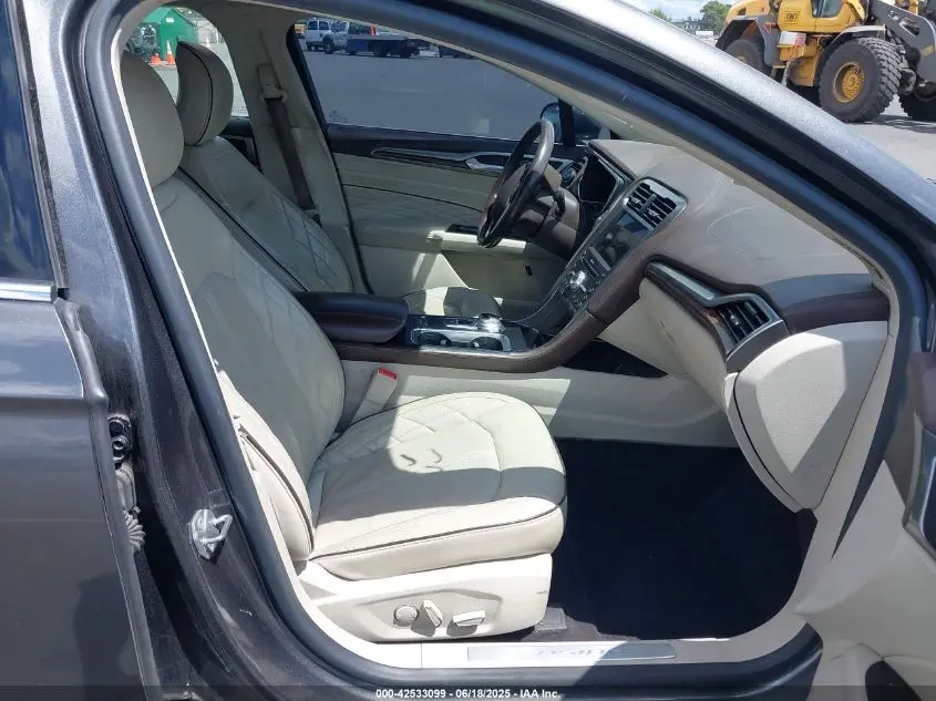 2017 FORD FUSION ENERGI PLATINUM