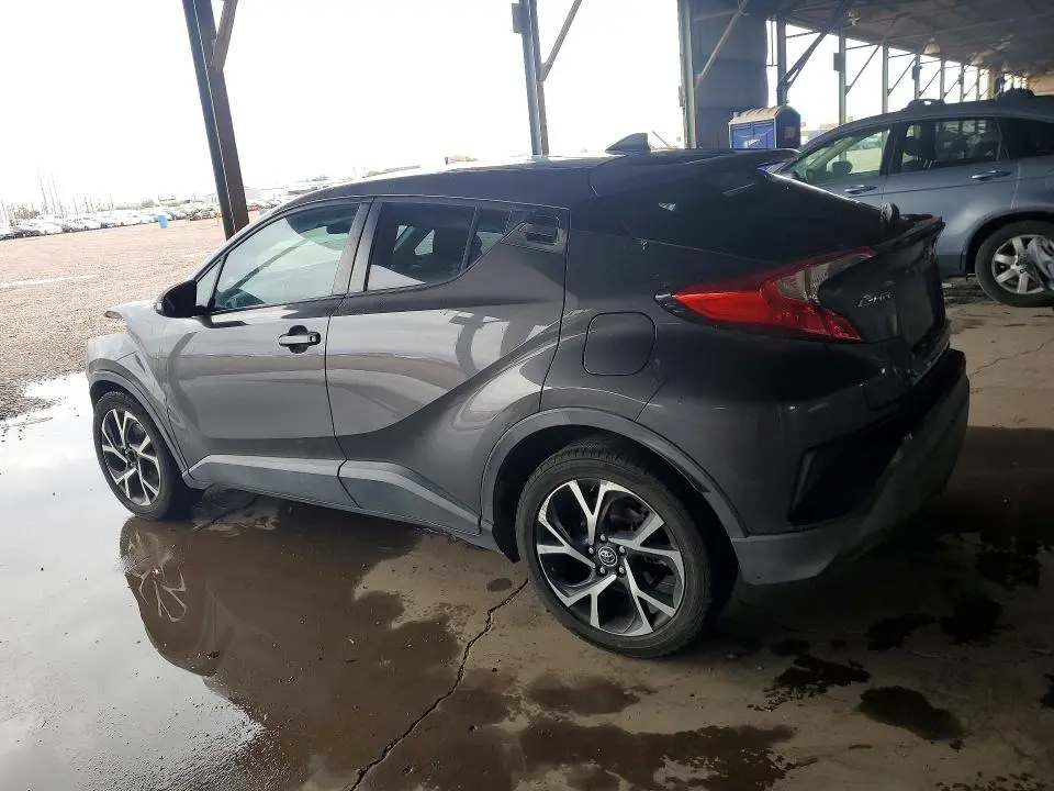 2018 TOYOTA C-HR XLE  