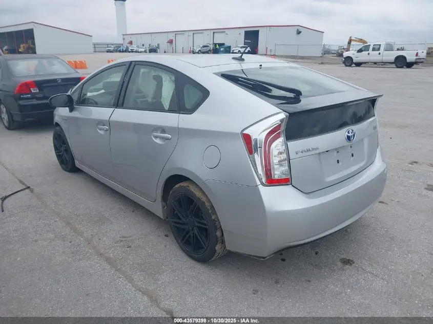 2014 TOYOTA PRIUS FIVE