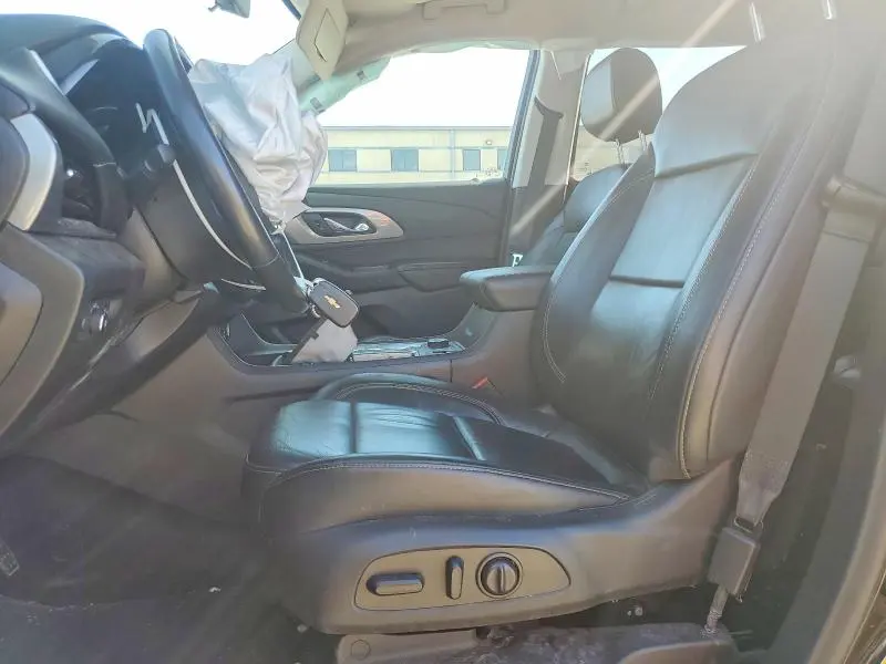 2021 CHEVROLET TRAVERSE RS  