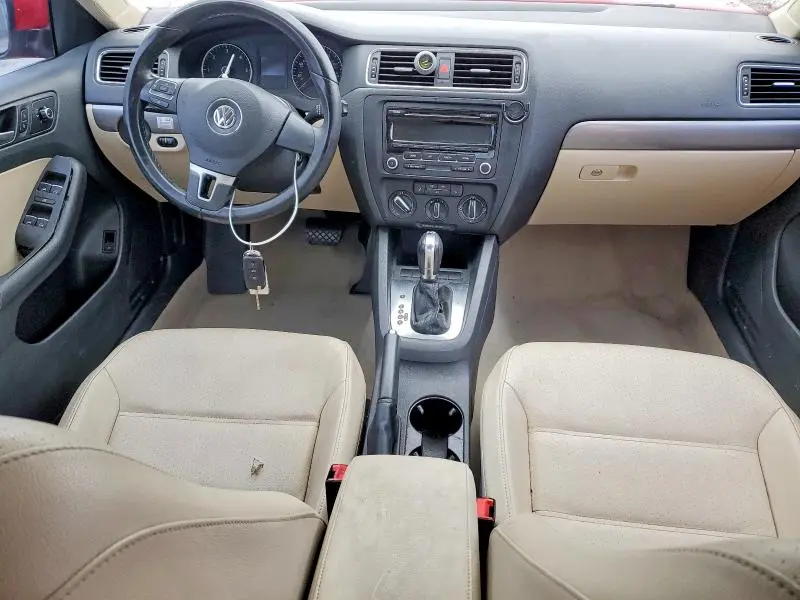 2013 VOLKSWAGEN JETTA TDI  