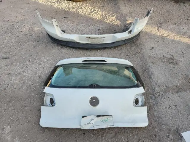 2014 VOLKSWAGEN TIGUAN S  