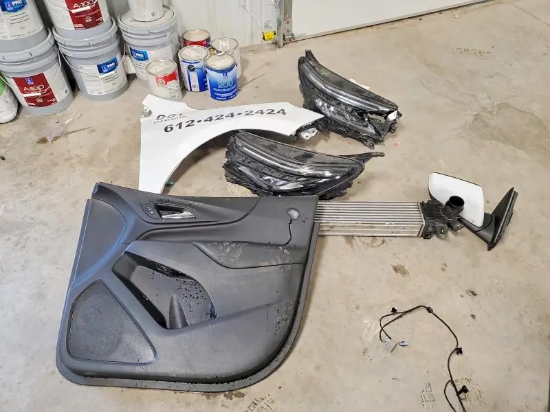 2023 CHEVROLET EQUINOX LT  