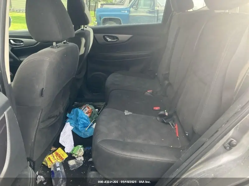 2016 NISSAN ROGUE SV