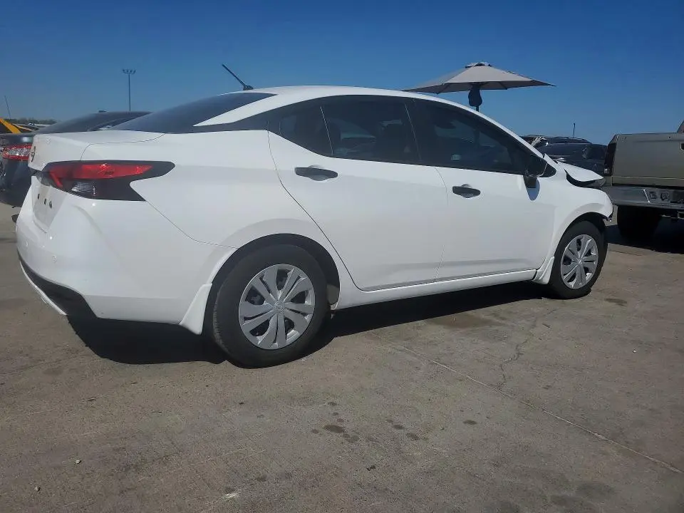2024 NISSAN VERSA S  