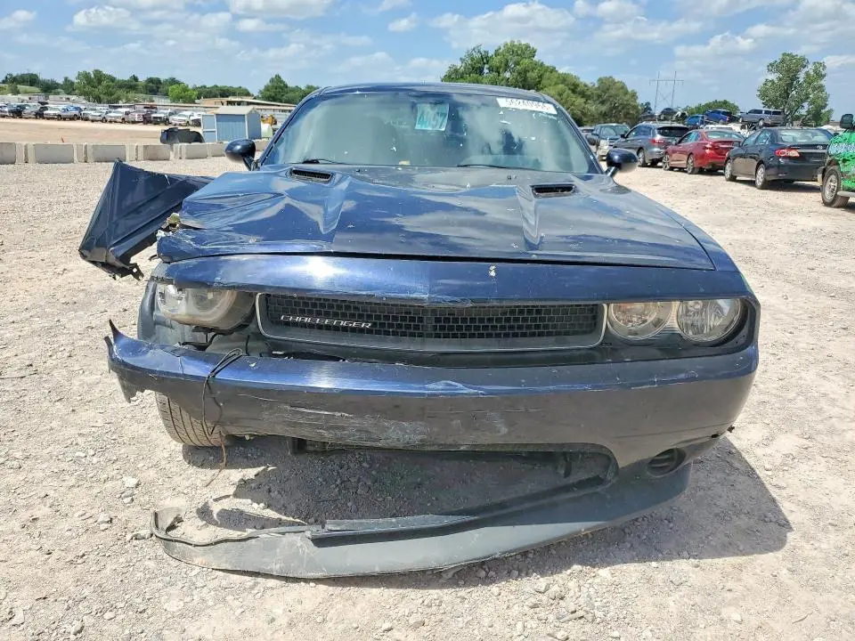 2012 DODGE CHALLENGER SXT  