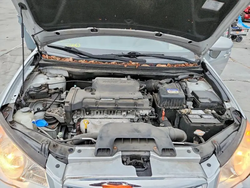 2010 HYUNDAI ELANTRA BLUE  