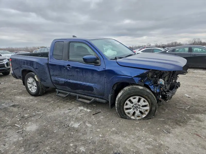 2022 NISSAN FRONTIER S  