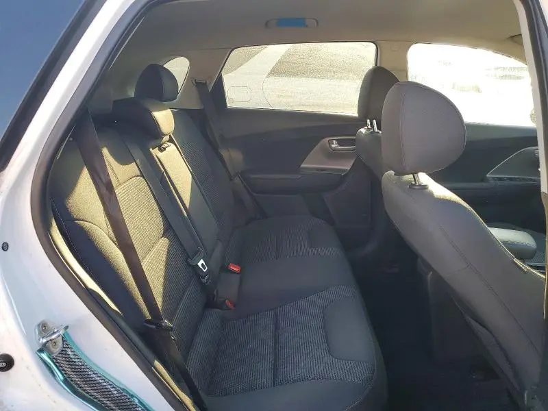 2019 KIA NIRO LX  