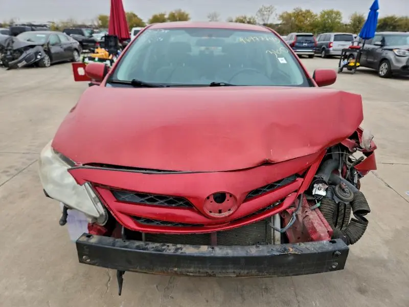 2013 TOYOTA COROLLA BASE  