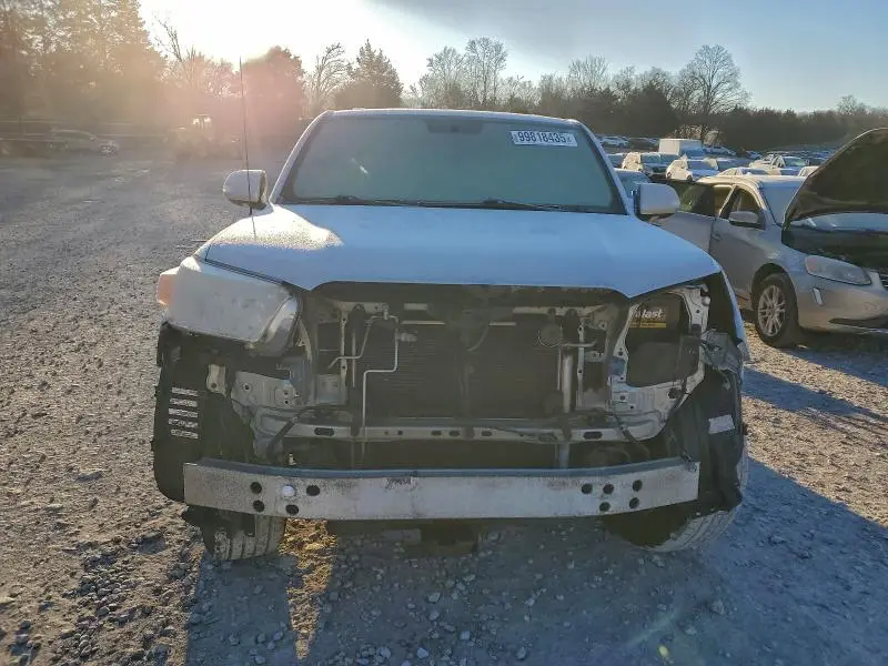 2010 TOYOTA 4RUNNER SR5  