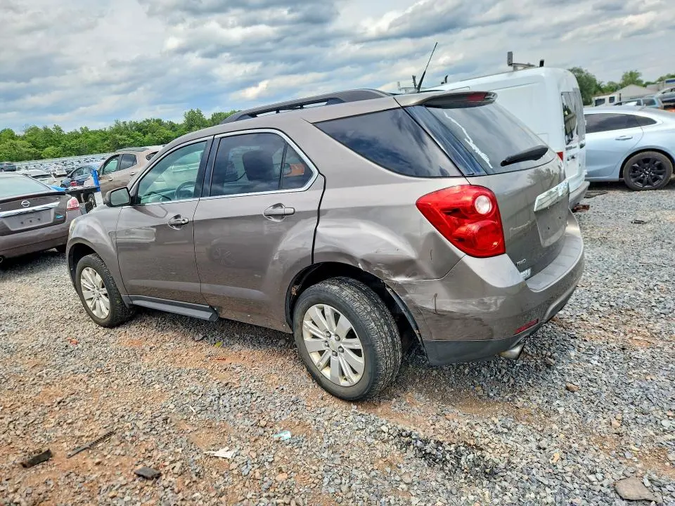 2011 CHEVROLET EQUINOX LT  