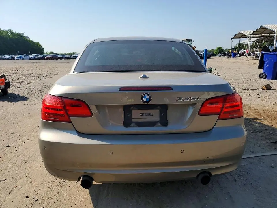 2011 BMW 335 I  