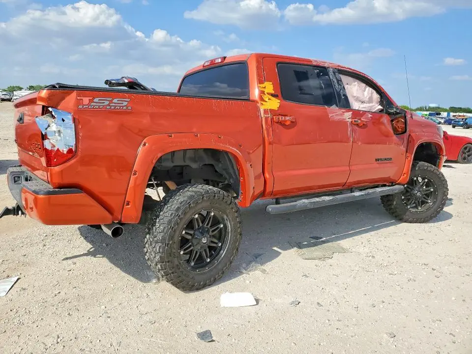 2017 TOYOTA TUNDRA SR5  