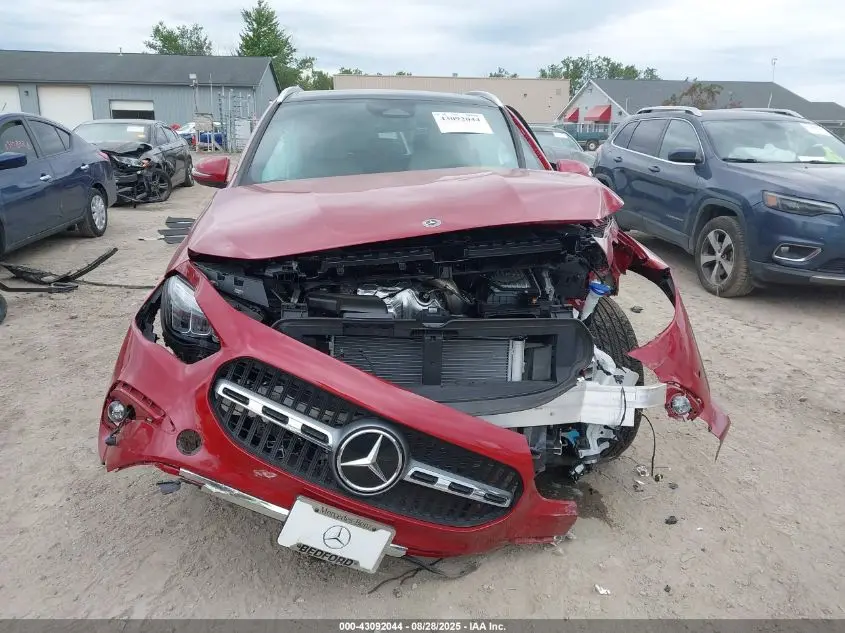 2025 MERCEDES-BENZ GLA 250 4MATIC
