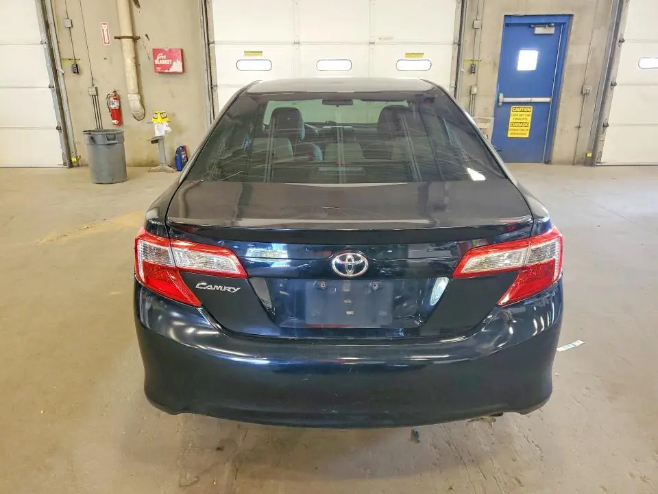 2014 TOYOTA CAMRY L  