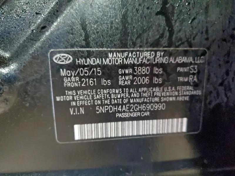 2016 HYUNDAI ELANTRA SE  