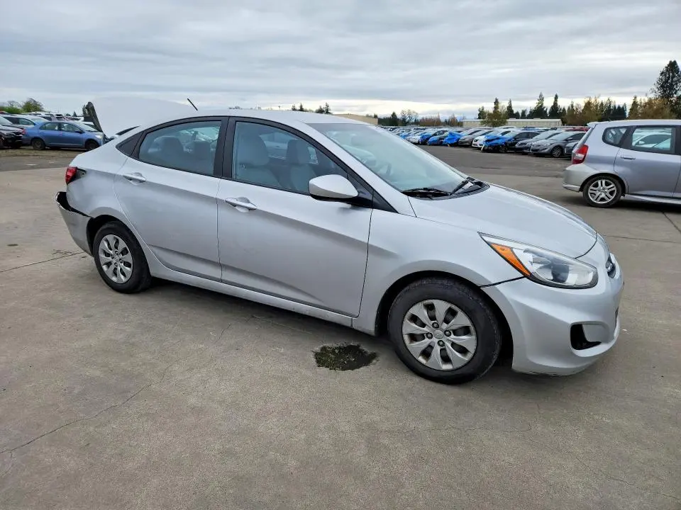 2015 HYUNDAI ACCENT GLS  
