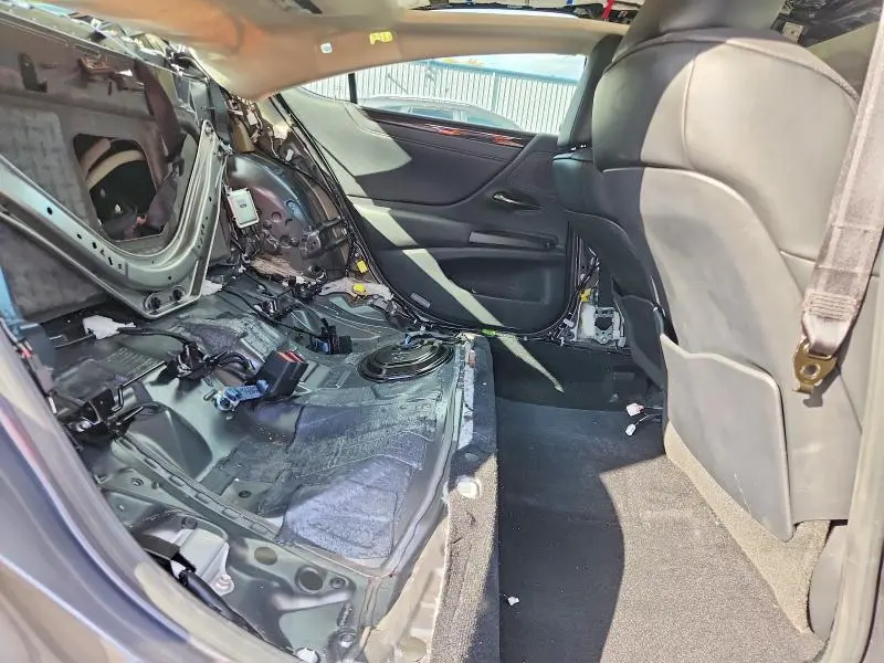 2019 LEXUS ES 350  