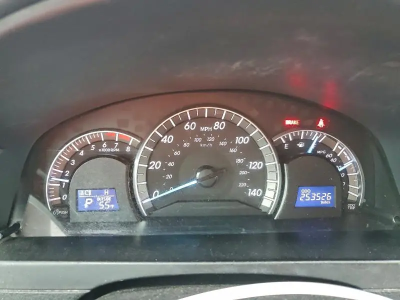 2012 TOYOTA CAMRY BASE  