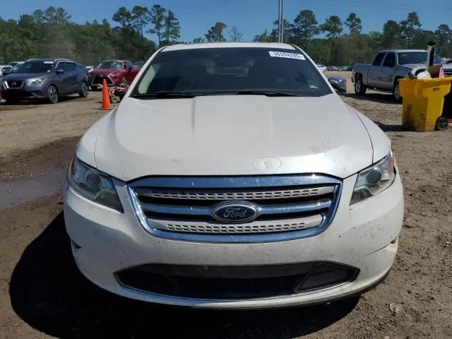 2011 FORD TAURUS LIMITED  