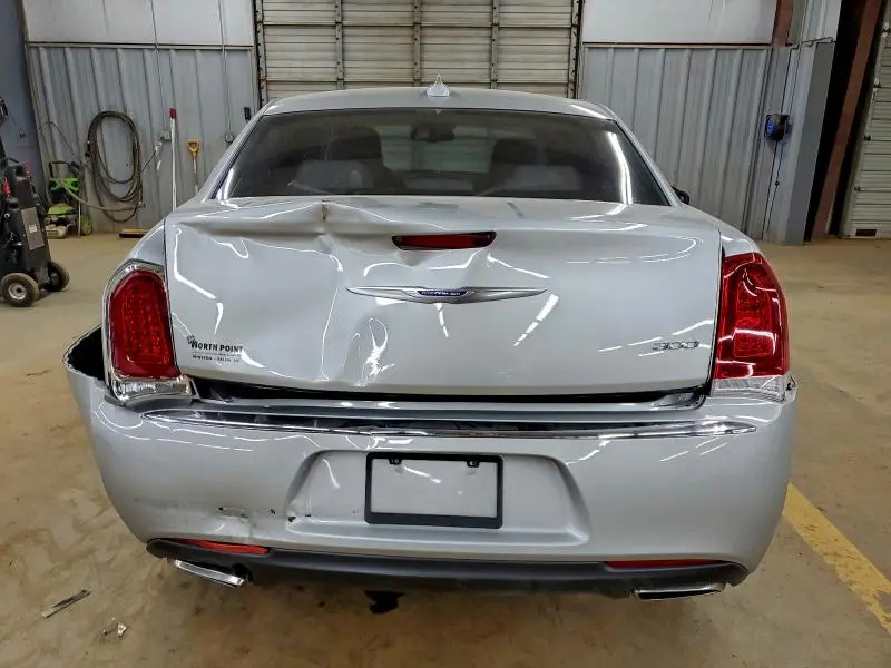 2019 CHRYSLER 300 TOURING  