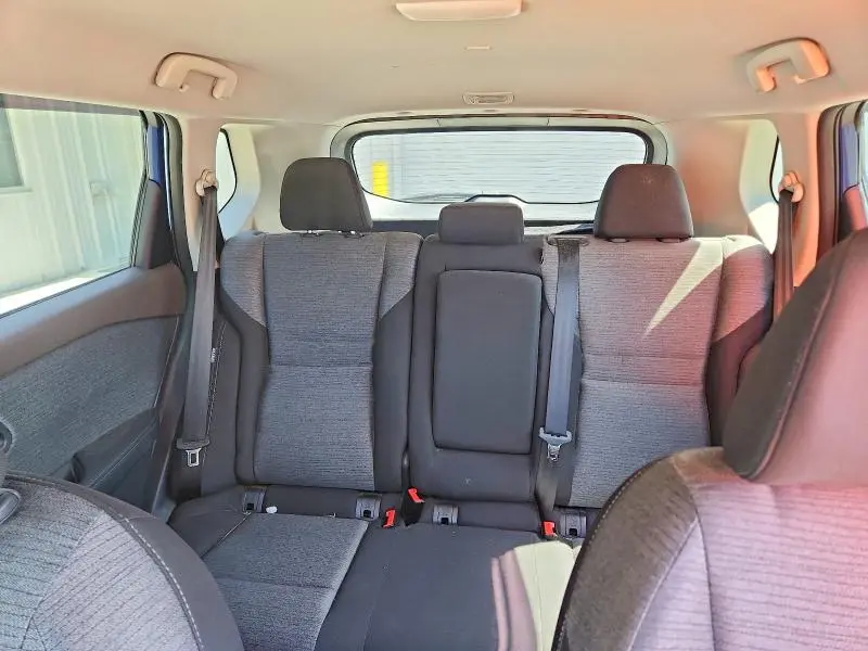 2022 NISSAN ROGUE S  