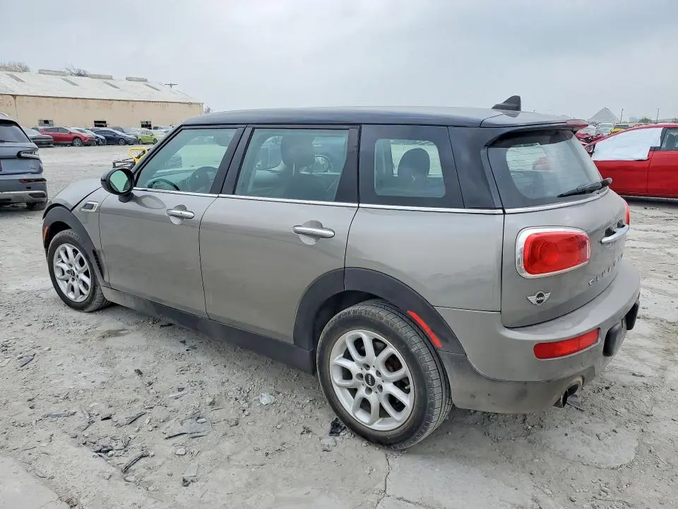 2017 MINI COOPER CLUBMAN  