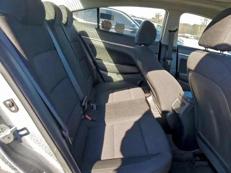 2019 HYUNDAI ELANTRA SEL  