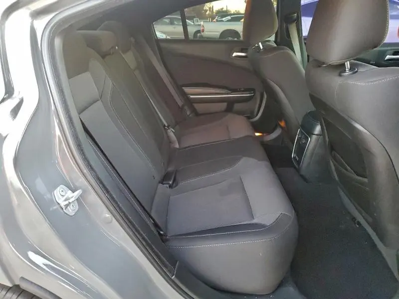 2019 DODGE CHARGER SXT  