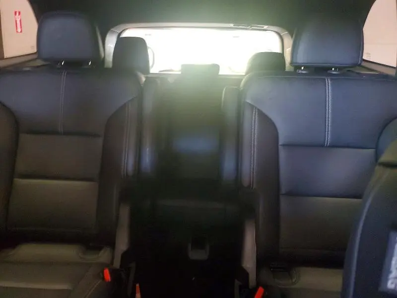 2024 GMC ACADIA UPLEVEL  