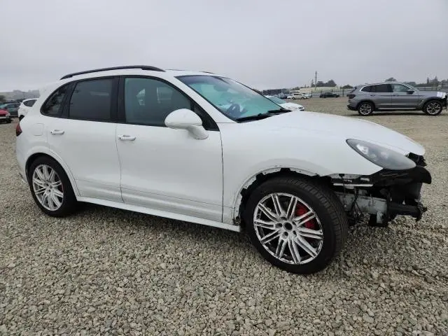2013 PORSCHE CAYENNE GTS  
