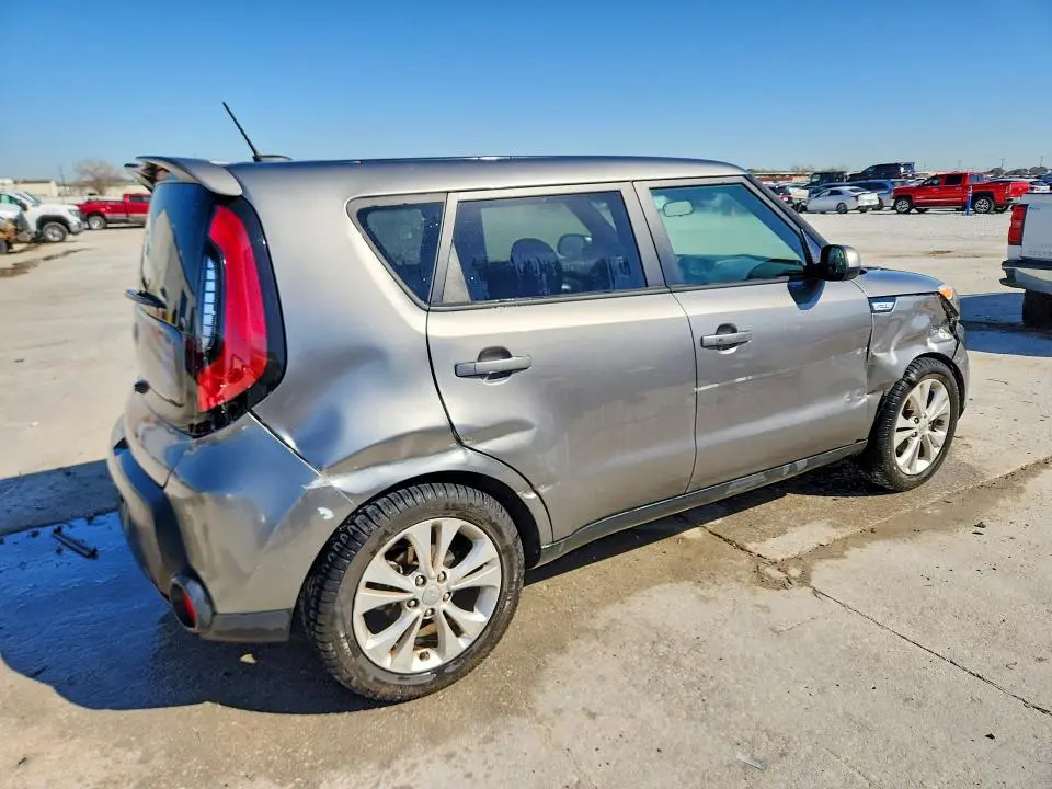 2015 KIA SOUL +  