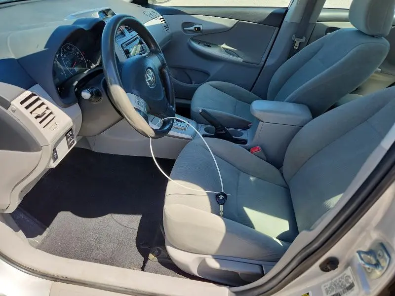 2012 TOYOTA COROLLA LE  
