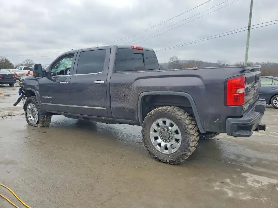 2016 GMC SIERRA K2500 DENALI  