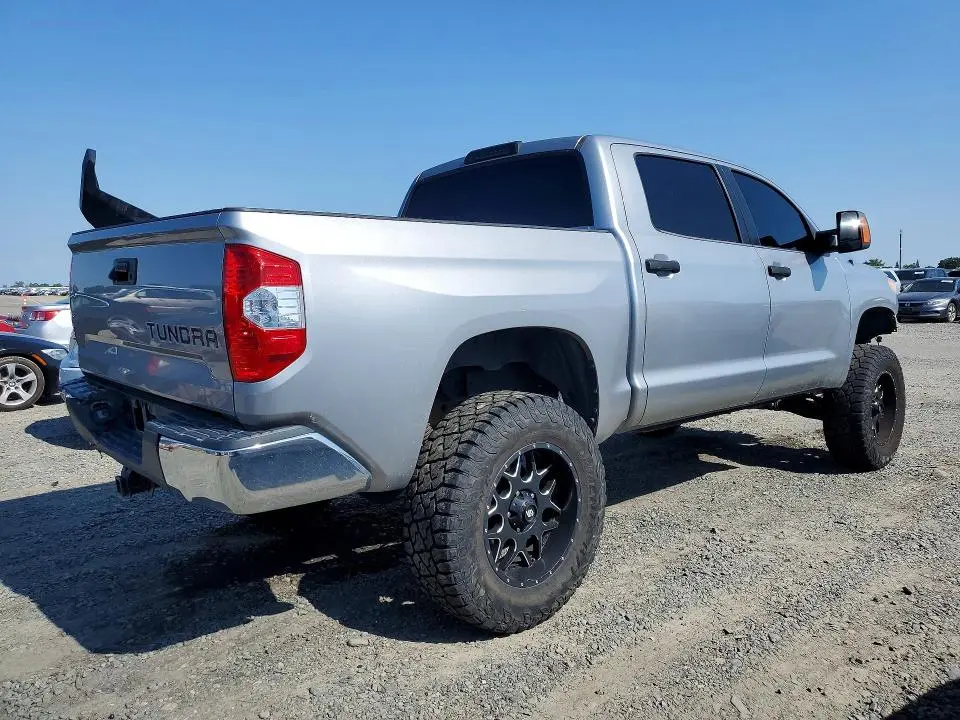 2016 TOYOTA TUNDRA SR5  